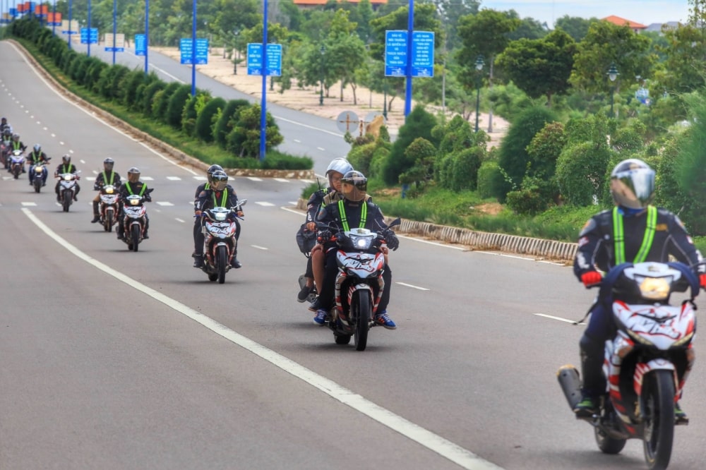 du lịch Đà Lạt bằng xe máy 