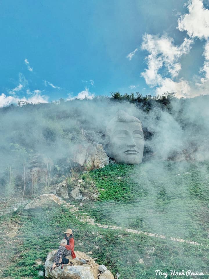 Tượng Phật trên vách núi - Điểm check in mới toanh ở bản Tả Phìn chưa nhiều người biết